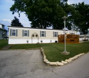 Tuckaway Village (2)