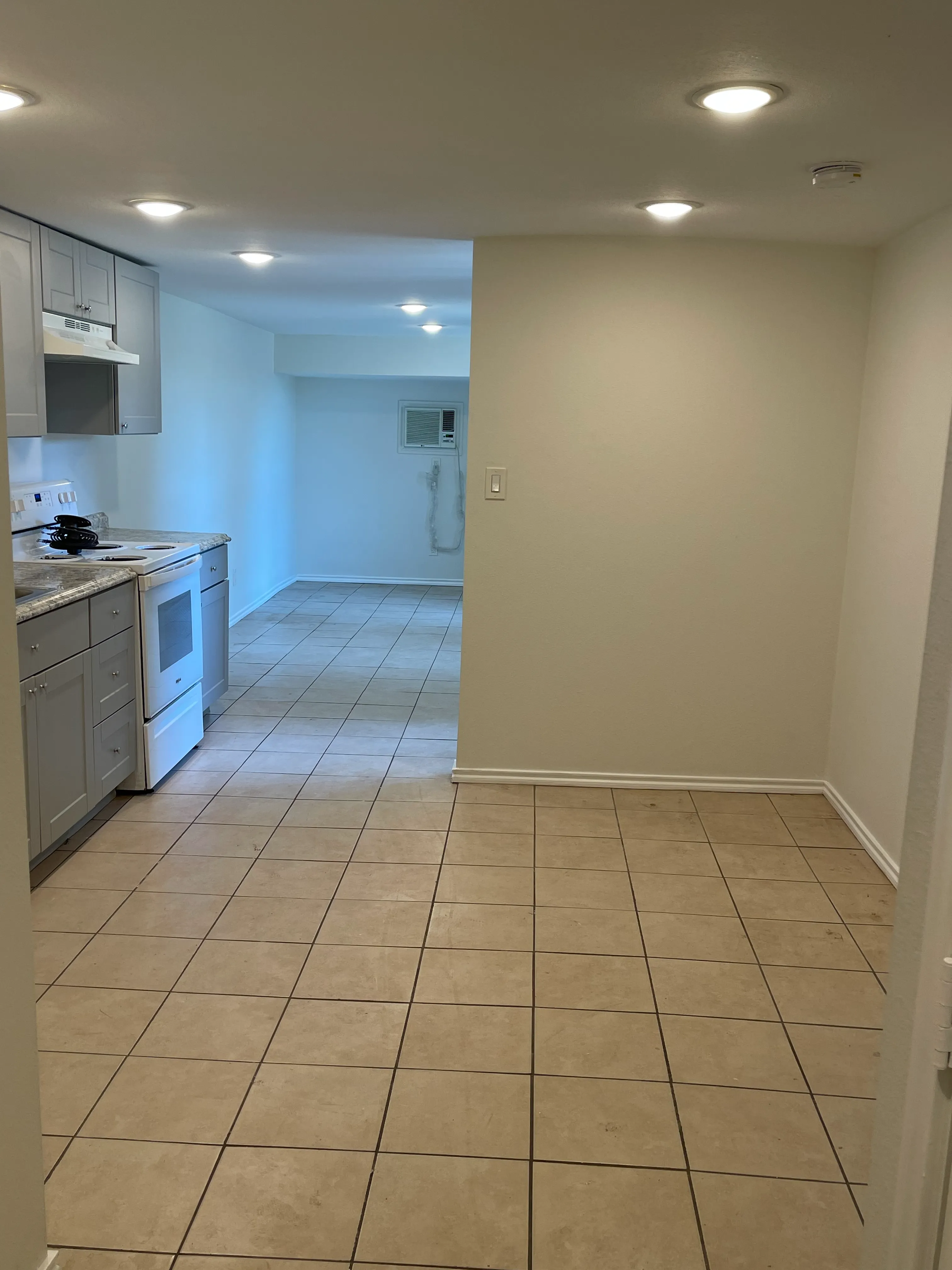 Regional Estates APT24C (6)