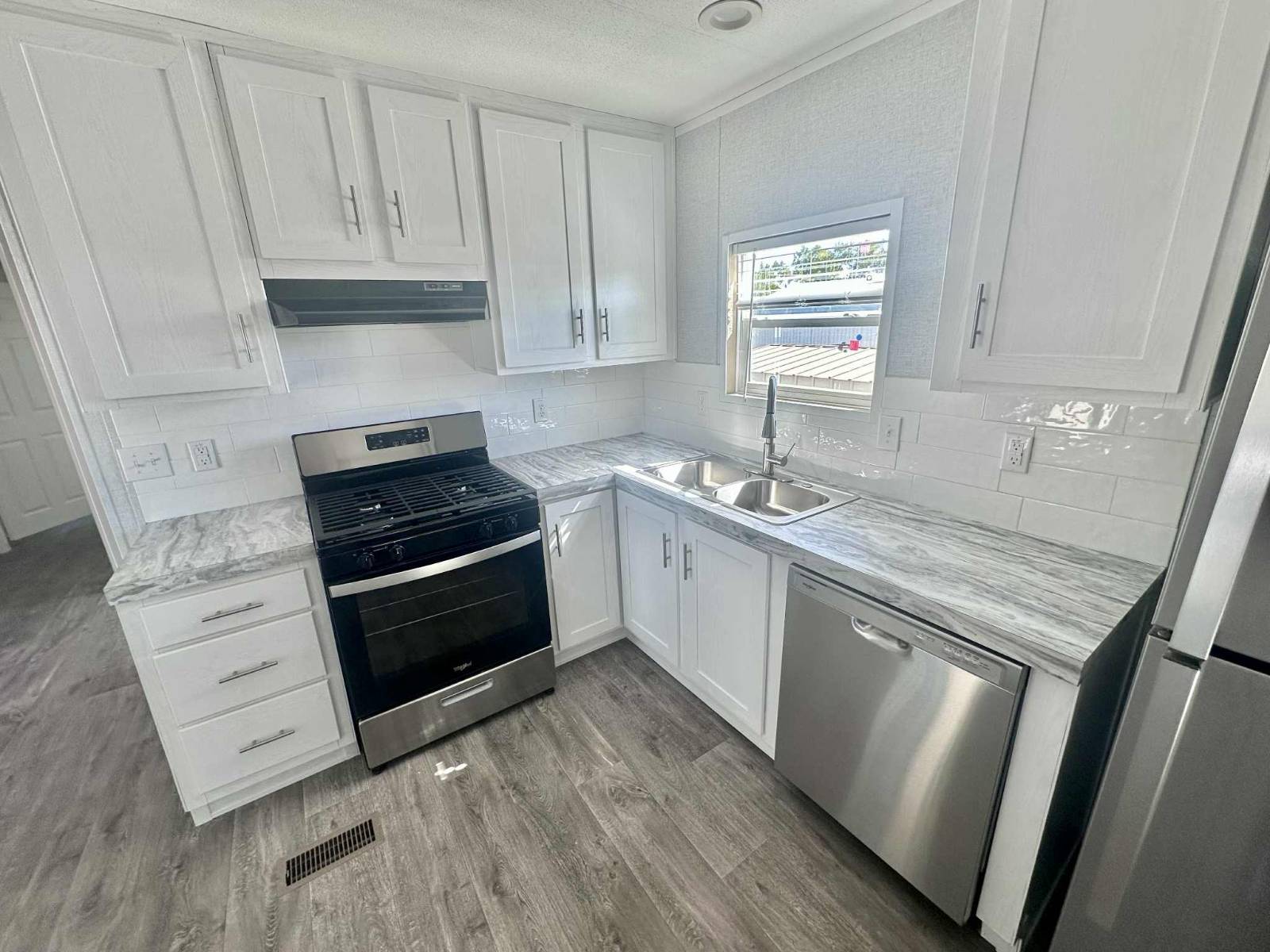 community, Mobile home, Endeavor Communities, rent, homes for rent, manufactured