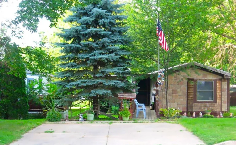 community, Mobile homes, Endeavor Communities, manufactured, BellePlaineManufacturedHomeCommunitywebp, sale