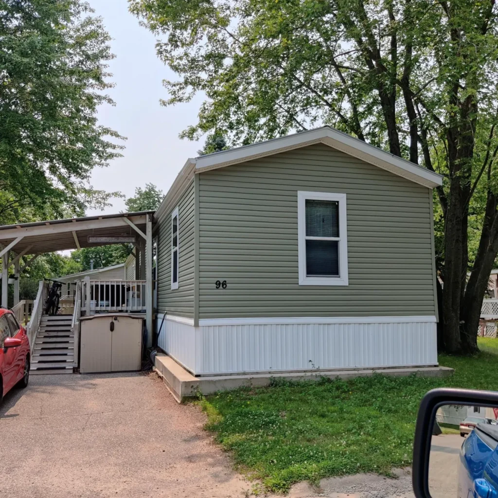 manufactured homes, rent, homes for rent, ColonialGardenswebp, manufactured, endeavor