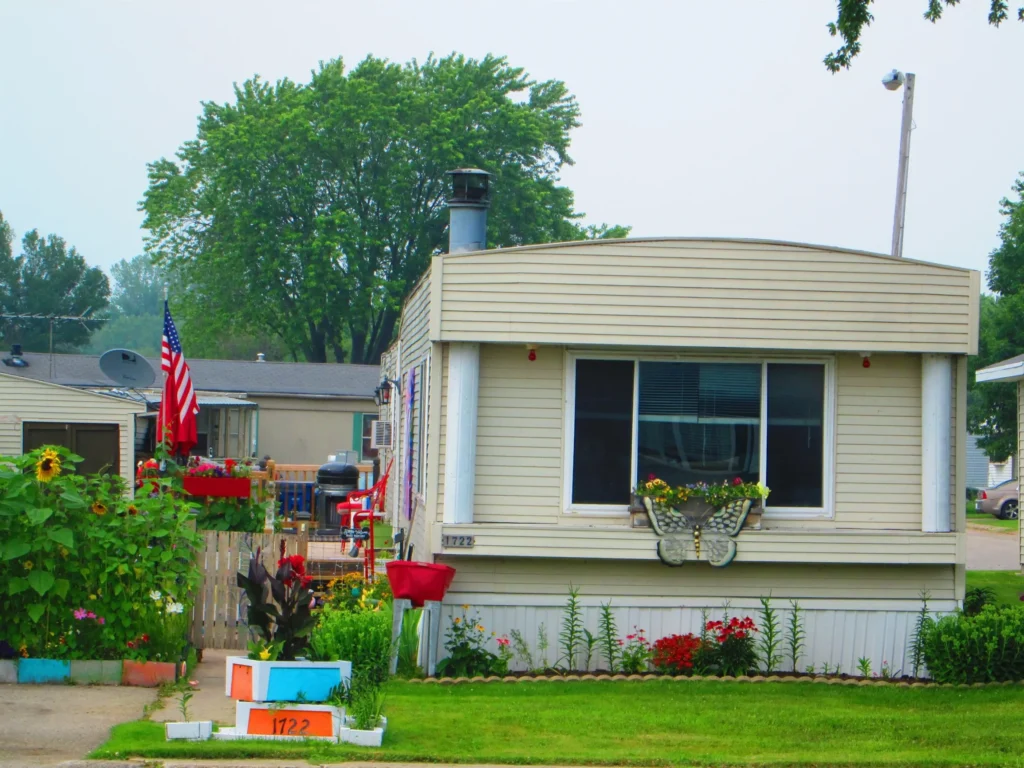 endeavor, home, community, EdisonEstateswebp, manufactured homes, Mobile homes