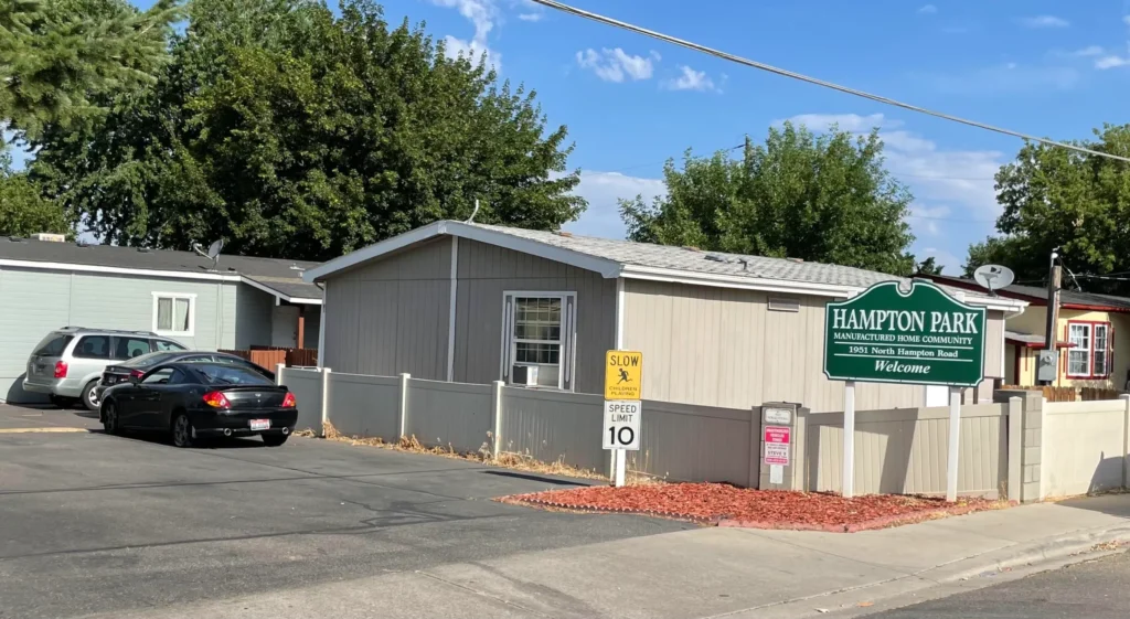 Mobile homes, HamptonParkManufacturedHomeCommunitywebp, endeavor, manufactured homes, community, manufactured