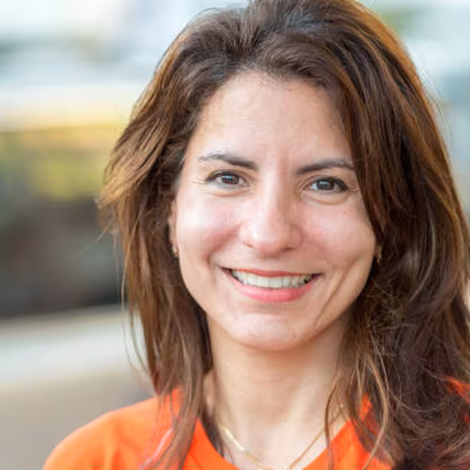 rent, manufactured homes, Woman, homes for rent, community, manufactured