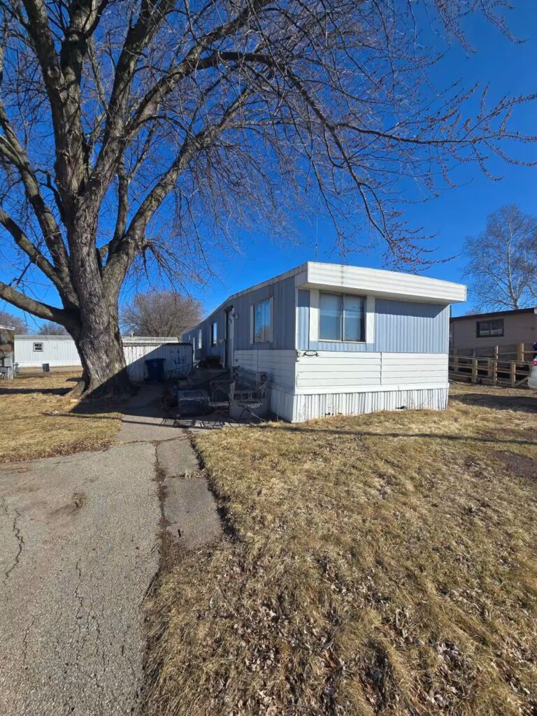 cvGNZhdwLyQJywsVoi, manufactured homes, home, manufactured, Endeavor Communities, community