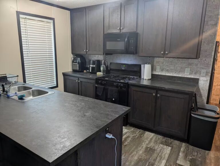 community, Endeavor Communities, homes for rent, sale, mobile